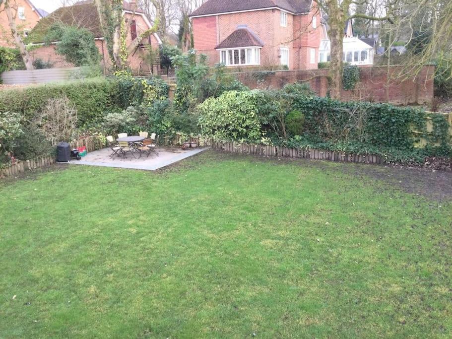 Churstonbnb, Private Flat Within Family Home, Bolton Lostock Eksteriør bilde